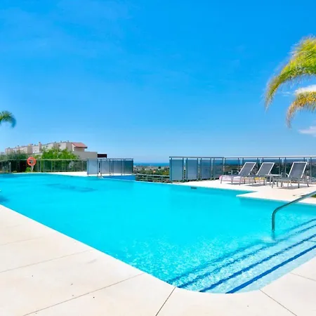 Mediterranean Swing - Acosta 4, Padierna אסטפונה