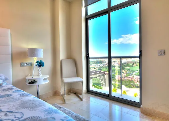 Mediterranean Swing - Acosta 4, Padierna * Естепона