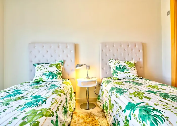 Mediterranean Swing - Acosta 4, Padierna * Естепона