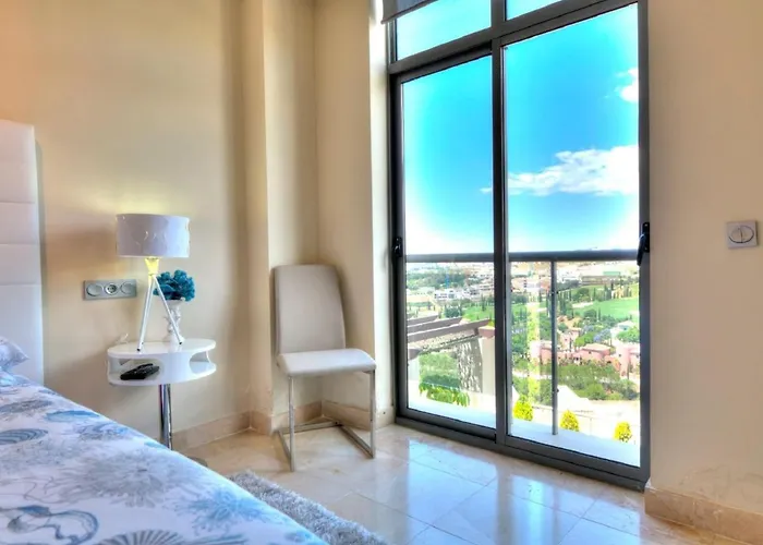 Mediterranean Swing - Acosta 4, Padierna * Естепона