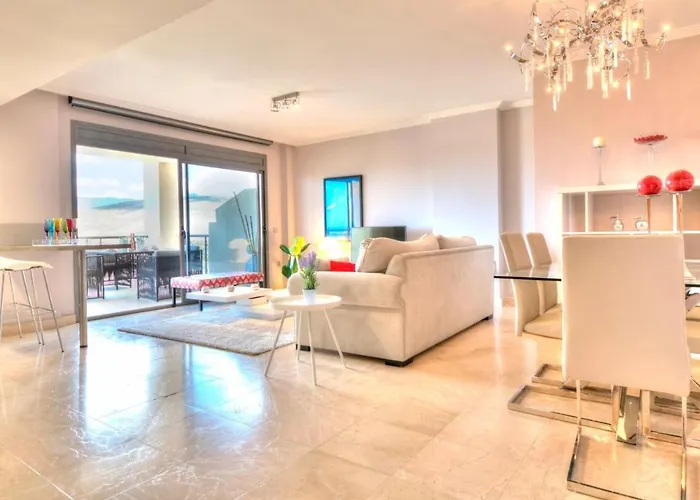 Mediterranean Swing - Acosta 4, Padierna * Естепона