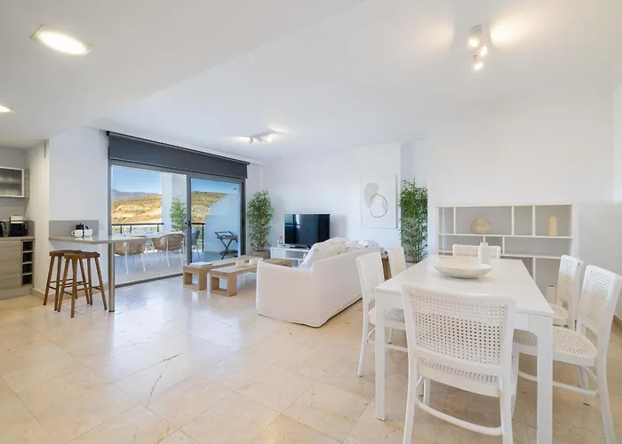 Mediterranean Swing - Acosta 4, Padierna Apartamento *