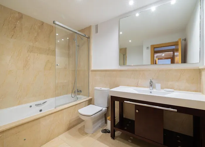 Mediterranean Swing - Acosta 4, Padierna Apartment *