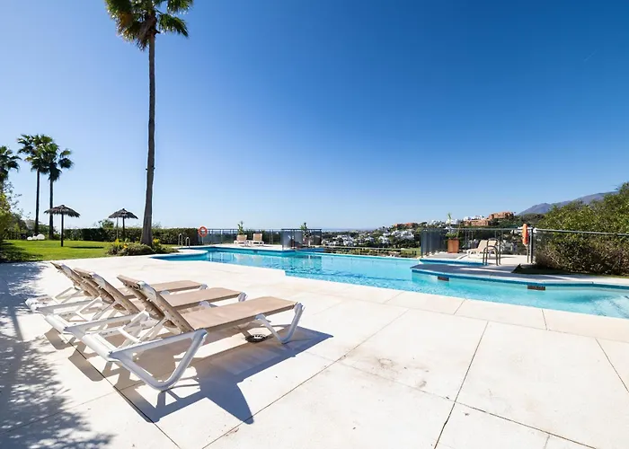 Mediterranean Swing - Acosta 4, Padierna Estepona